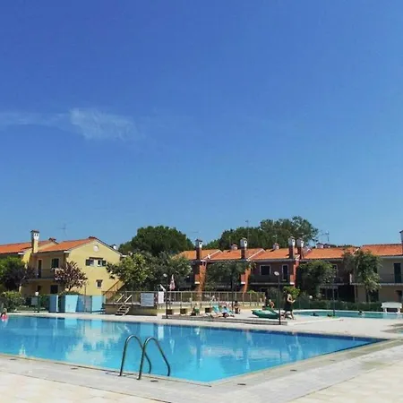Holiday Park Michelangelo, Spiaggia * ביביונה