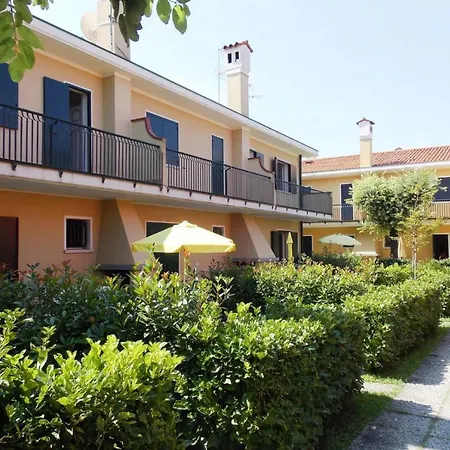 Holiday Park Michelangelo, Spiaggia דירה ביביונה